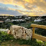 Σπίτι διακοπών Charming Rustic Wine Cellar House In With Fireplace *