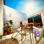 Σπίτι διακοπών Charming Rustic Wine Cellar House In With Fireplace *