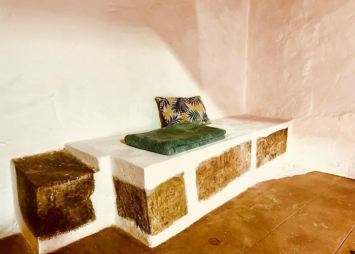 Charming Rustic Wine Cellar House In With Fireplace Tatil Evi *