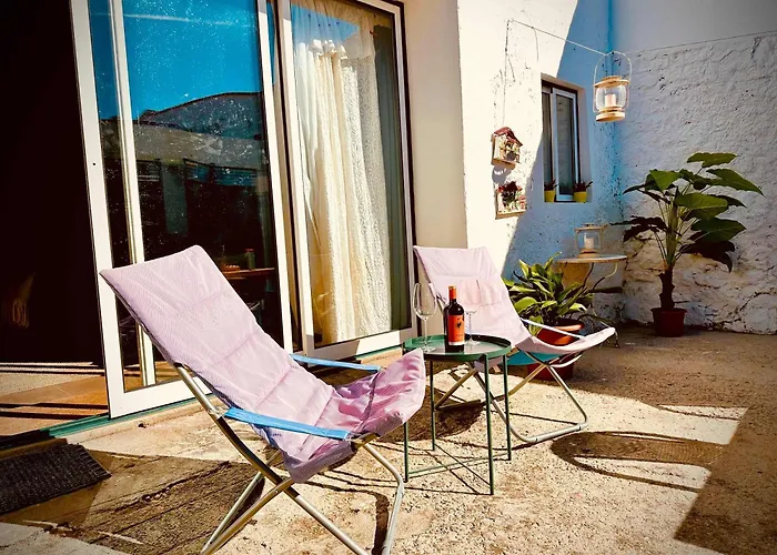 Tatil Evi Charming Rustic Wine Cellar House In With Fireplace Reguengo Grande